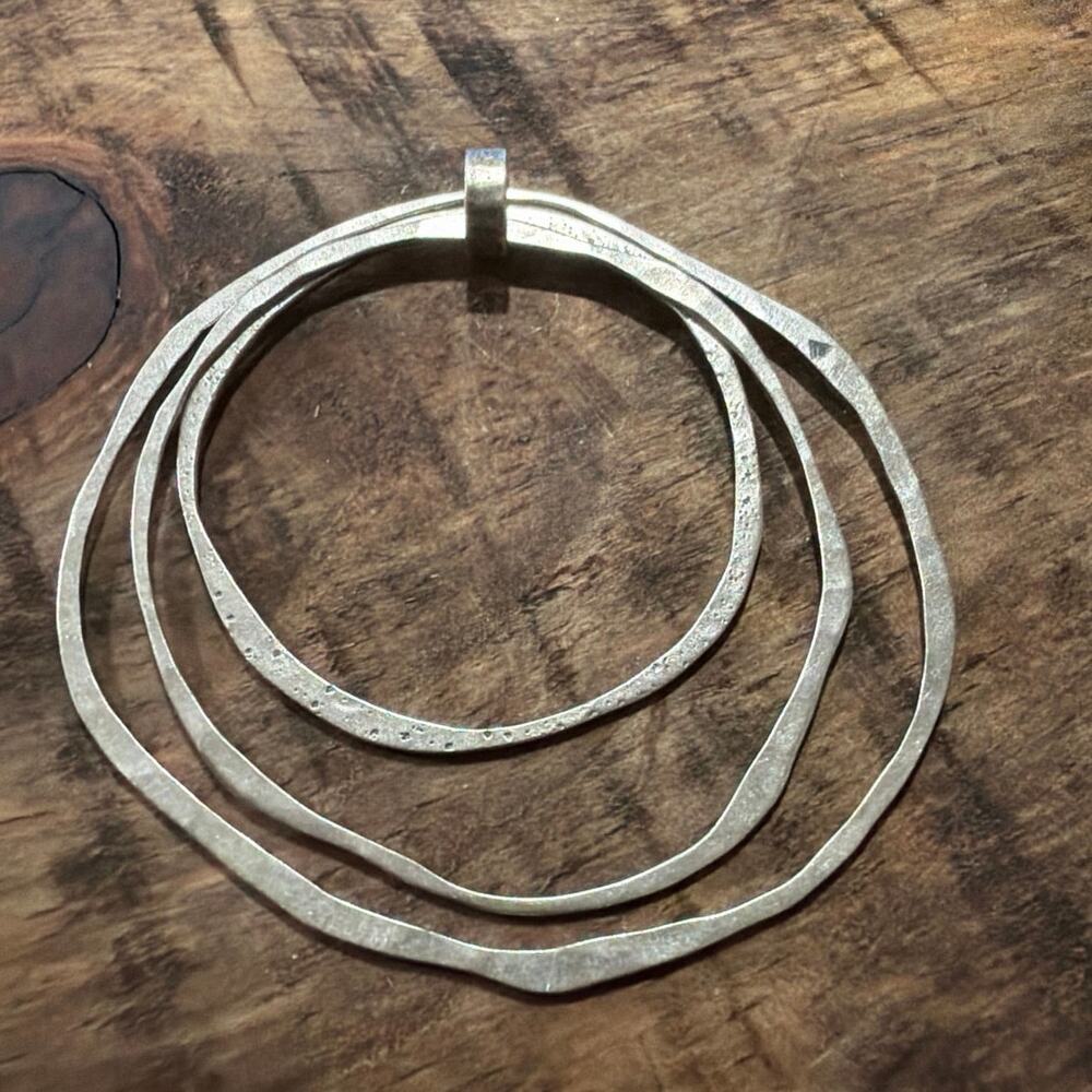 Silpada Sterling Silver Concentric Hammered Circles Pendant